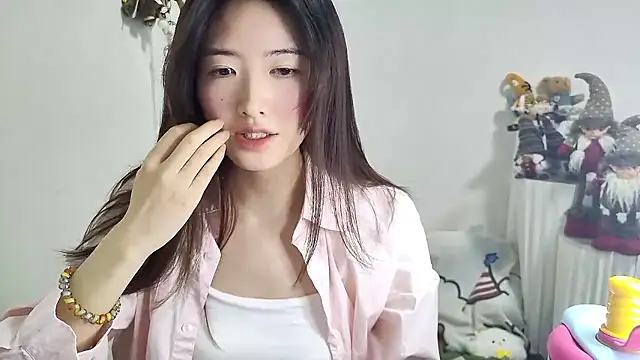 Moonlight-23 online show from 01/10/26, 01:57