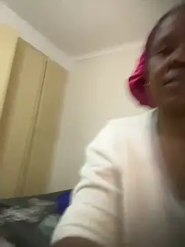 Snapshot of Ebonyboobsmilk chatting on 03/19/26, 03:49 Ebonyboobsmilk online show from 03/19/26, 03:49