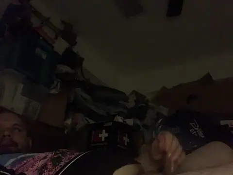 shakeweight online show from 04/11/26, 04:39