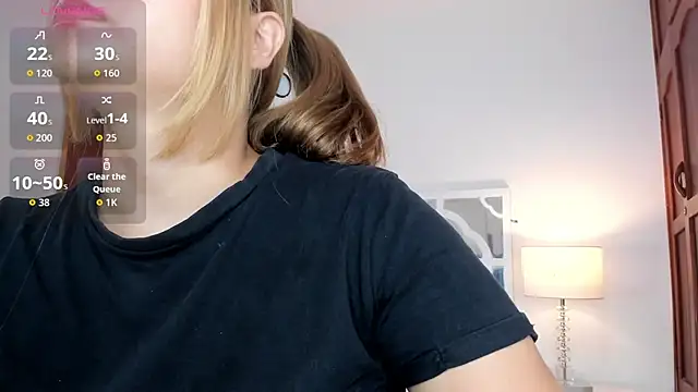 MikaelaStone online show from 11/25/25, 11:32