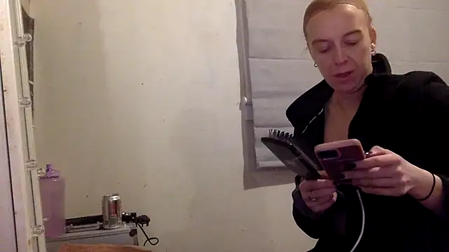 Bellababexox online show from 04/21/26, 01:42