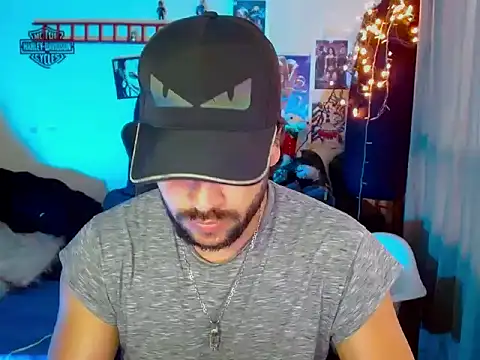 cortelioni massimo  online show from 01/12/26, 05:40