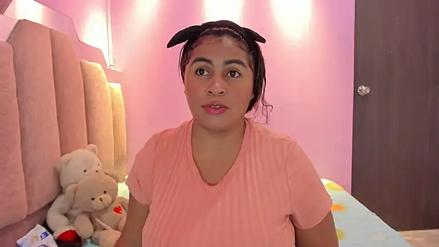 AndreaSweet2 online show from 12/01/25, 08:03