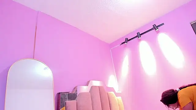 AndreaSweet2 online show from 12/15/25, 08:02