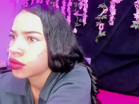 Nanis James online show from 02/24/26, 02:53