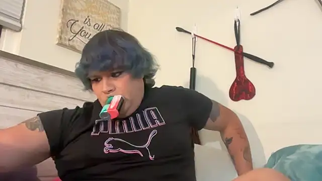 Snapshot of Julietserenity chatting on 11/19/25, 03:39 Julietserenity online show from 11/19/25, 03:39