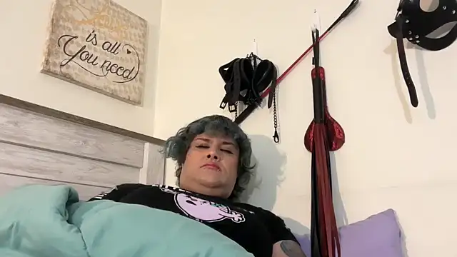 Snapshot of Julietserenity chatting on 11/29/25, 09:23 Julietserenity online show from 11/29/25, 09:23