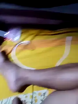 Snapshot of Johlrd chatting on 10/05/25, 10:07 Johlrd online show from 10/05/25, 10:07