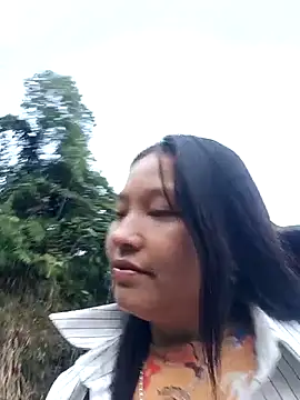 MuiNay online show from 10/27/25, 11:41