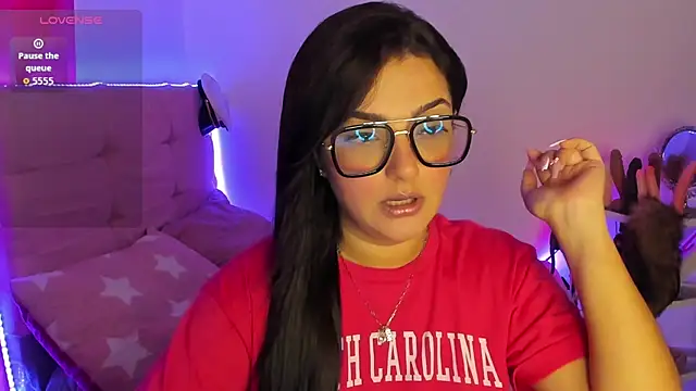 Snapshot of tatisdelicius chatting on 10/29/25, 04:09 tatisdelicius online show from 10/29/25, 04:09