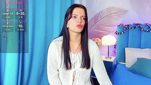 Snapshot of kimberlyy77 chatting on 10/24/25, 06:21 kimberlyy77 online show from 10/24/25, 06:21