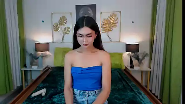 FlirtyMarga online show from 10/28/25, 06:10