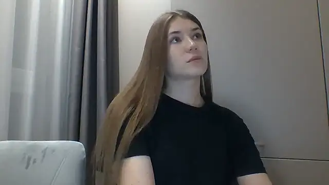 Snapshot of JennaCash chatting on 12/02/25, 12:49 JennaCash online show from 12/02/25, 12:49