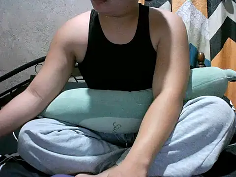 alhex gay26 online show from 04/24/26, 04:42