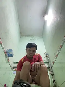 hotboy2x online show from 12/17/25, 02:06