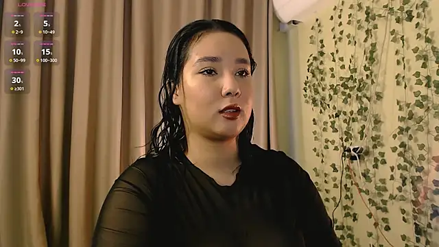 Snapshot of HoneyBroownie chatting on 10/06/25, 10:45 HoneyBroownie online show from 10/06/25, 10:45