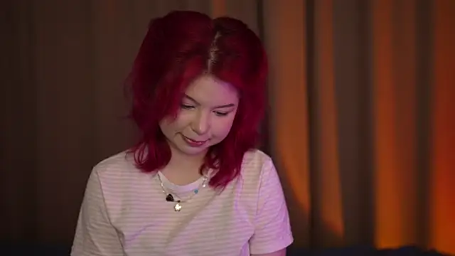 Stella Vanila online show from 11/14/25, 12:09