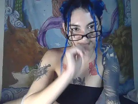 peetitefairy online show from 11/24/25, 02:44