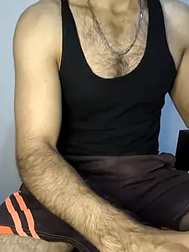 yazin199 online show from 09/23/25, 09:51