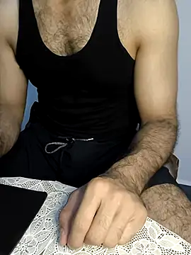 yazin199 online show from 09/27/25, 09:42