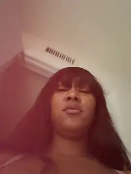 LuckyKhloe online show from 05/22/26, 10:54
