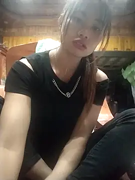 Dung-Thao19 online show from 10/05/25, 11:30