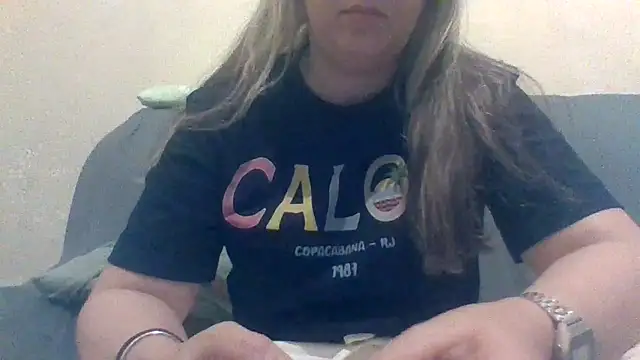 Snapshot of Rafaelly202612 chatting on 10/30/25, 04:47 Rafaelly202612 online show from 10/30/25, 04:47