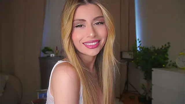 Snapshot of GeorginaHarn chatting on 05/10/26, 08:08 GeorginaHarn online show from 05/10/26, 08:08