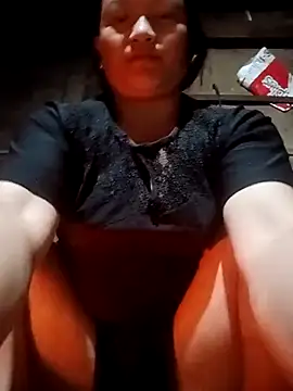 Love-Mama33 online show from 12/16/25, 12:48