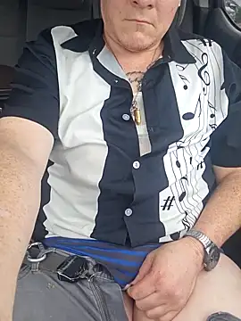 Snapshot of longd4tightpussy chatting on 09/17/25, 07:26 longd4tightpussy online show from 09/17/25, 07:26