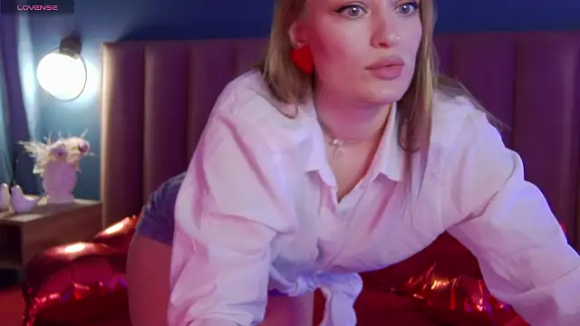 EvelynPoole online show from 02/13/26, 01:34