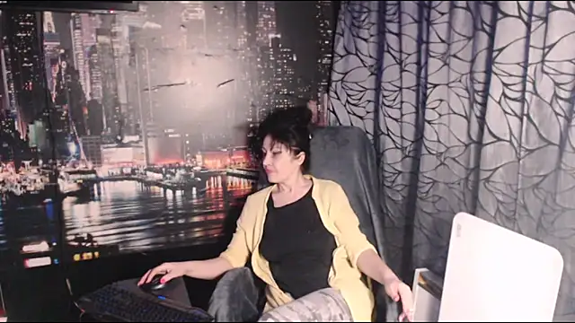 AMOURSWEET2025 online show from 02/19/26, 06:04