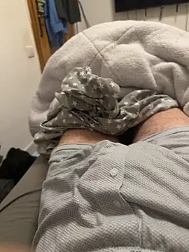 gigolobcn online show from 12/21/25, 06:42