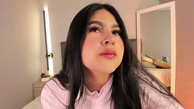 Emma  clark  online show from 01/13/26, 12:54