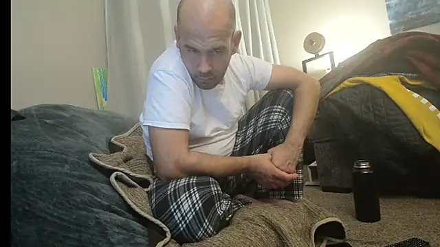 Snapshot of LeeCox chatting on 01/24/25, 08:34 LeeCox online show from 01/24/25, 08:34