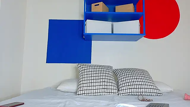 Nickifox   online show from 09/25/25, 07:28