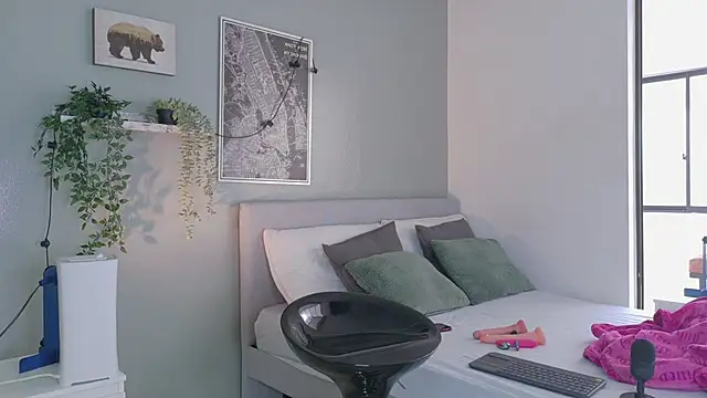 Nickifox   online show from 11/14/25, 07:34