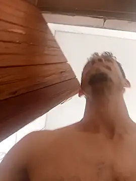 Snapshot of ninfourso chatting on 02/13/26, 01:07 ninfourso online show from 02/13/26, 01:07