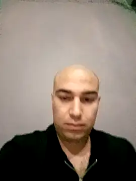 Aliii1657 online show from 04/22/26, 08:32