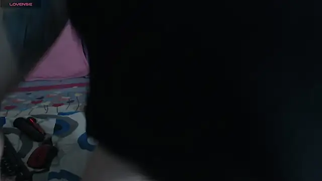 evangeline lover online show from 09/10/25, 12:05