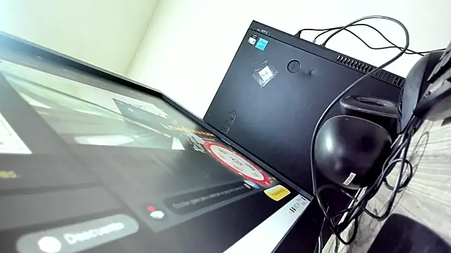 ValentinaKlean online show from 09/29/25, 06:57