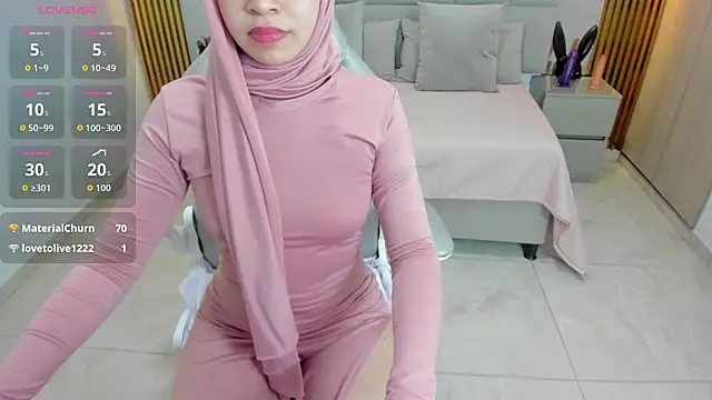 Keisha jalal online show from 12/13/25, 07:53