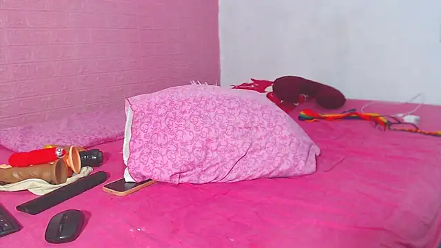 Snapshot of Ashley_thomas18 chatting on 02/14/26, 05:59 Ashley thomas18 online show from 02/14/26, 05:59