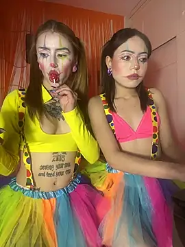 PrettyAmber online show from 10/29/25, 05:25