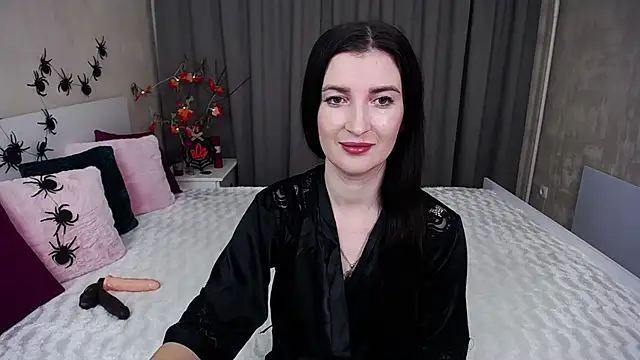 EvelinCuper online show from 10/29/25, 06:15