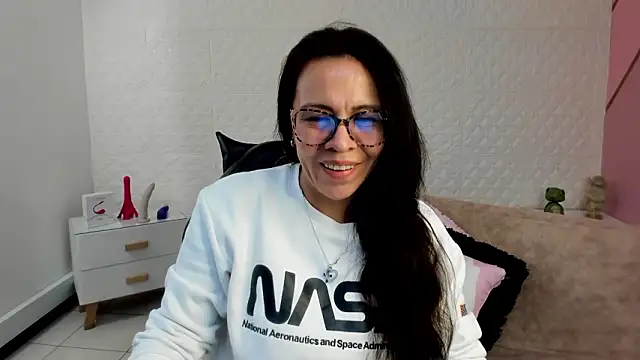 Eva mermaid online show from 03/06/26, 02:13