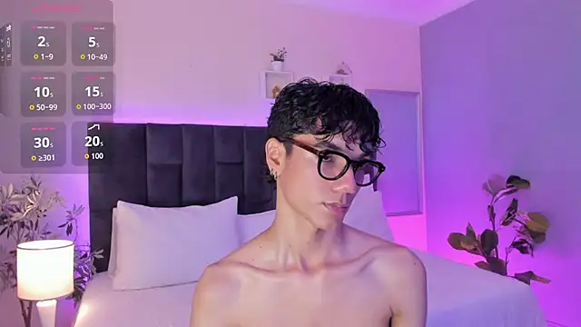 Phillicious   online show from 11/20/25, 10:42