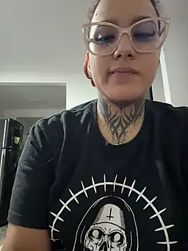 MargothWolfe online show from 01/15/26, 05:01