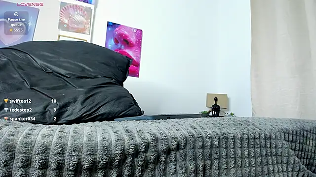 ashly pnik1 online show from 02/04/26, 03:12