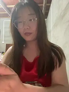 sisi-maiden online show from 04/04/26, 01:08